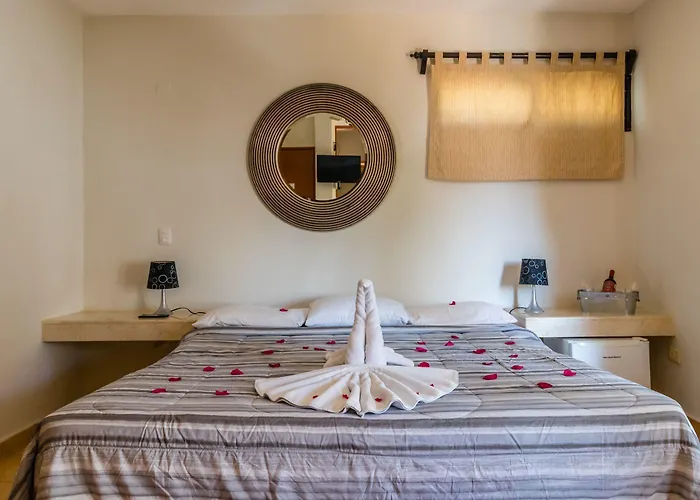 Hotel Moonshine