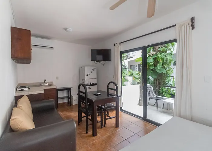 Moonshine Hotel Playa del Carmen