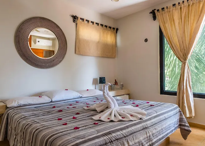 Moonshine Hotel 3*